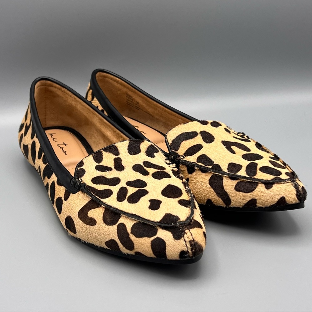 Me Too Calf Hair Leopard cheetah pointed mules Flats Audra Slip Ons Sz 7.5M New